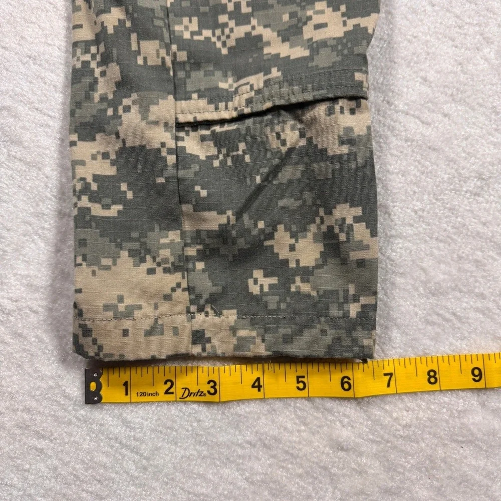 Army Combat Uniform ACU Digital Camo Cargo Pants Small X Short‎